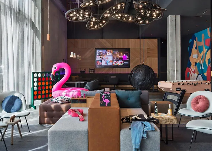 Moxy Copenhagen Sydhavnen Hotel